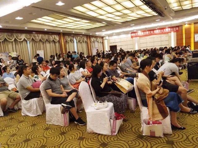 万柳大课丨优生优育，孕育健康“精”婴